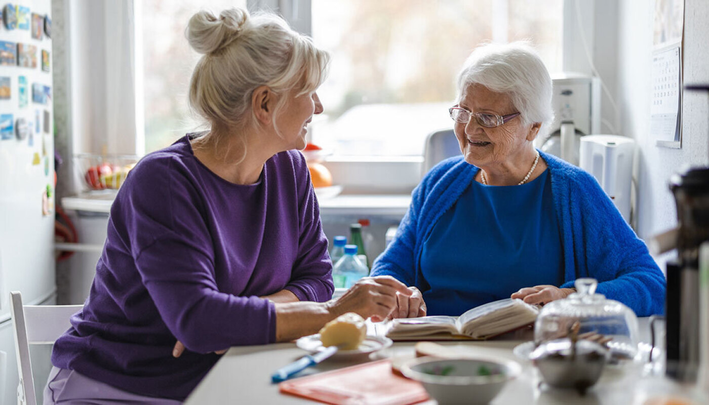 Caring for older lady with dementia