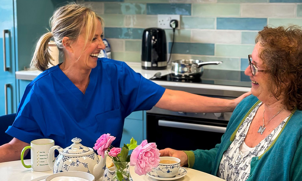 Visiting Home Care for someone living with arthritis